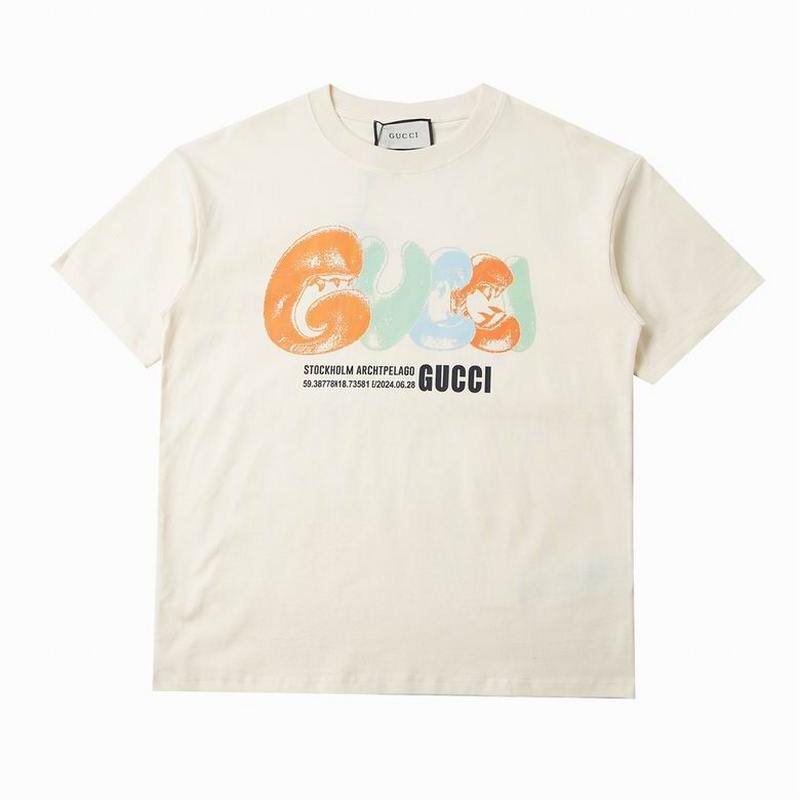 Gucci Men's T-shirts 143